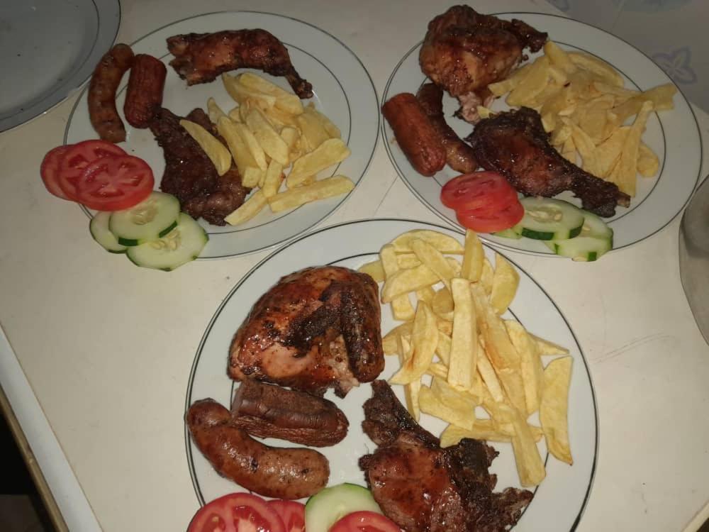 Appartement Bbq Lounge à Dar es Salaam Extérieur photo
